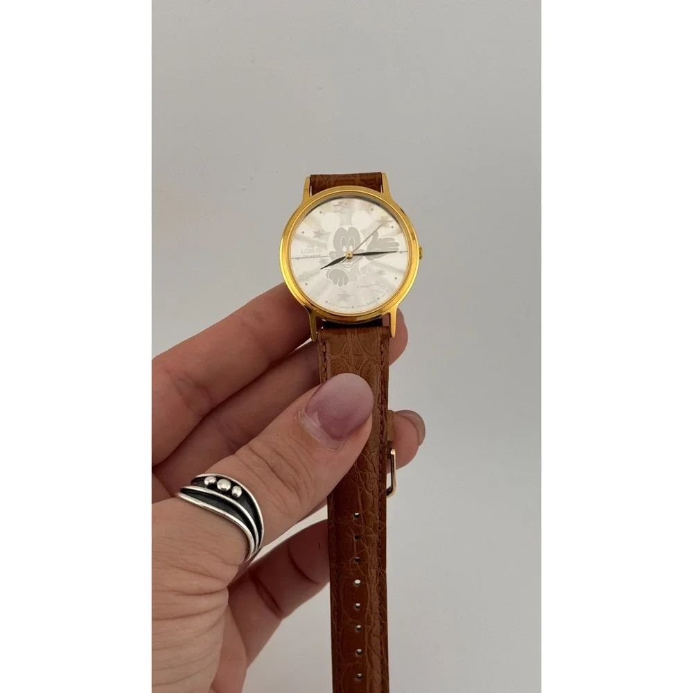 Vintage Mickey Mouse Watch Gold Tone‎ Lorus Seiko Quartz Disney Holograph